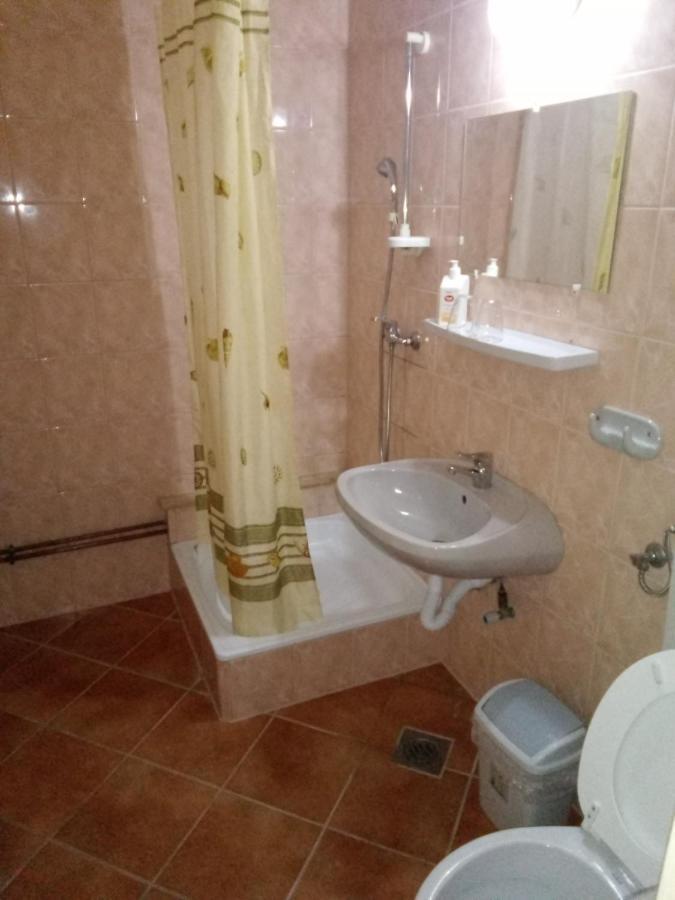 Siesta Vendeghaz Hotel มิชโคลซ์ ภายนอก รูปภาพ